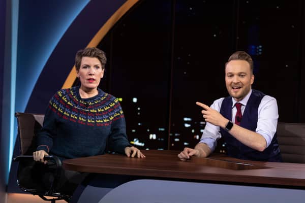Officieel NPO-beeld van De Avondshow met Arjen Lubach