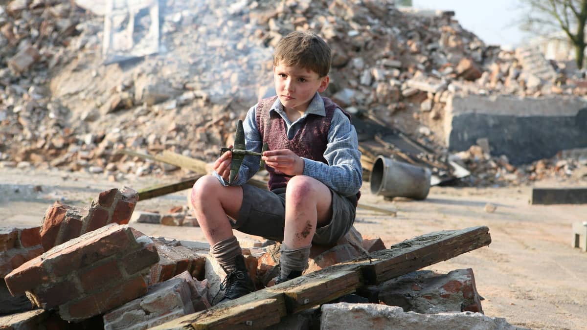 13 In de oorlog | NPO Start