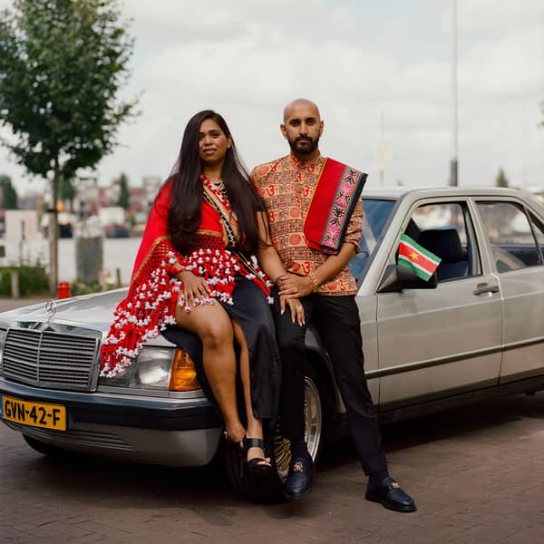 Officieel NPO-beeld van De nieuwe generaties van Suriname
