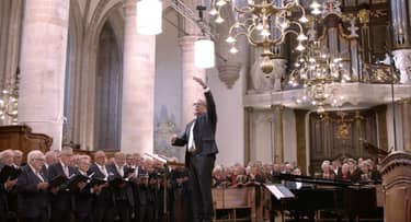 Klik hier om Nederland zingt van 11 oktober te bekijken.