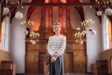 Klik hier om Voor wie steek jij een kaarsje op? van 2 november te bekijken.