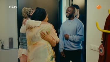 Klik hier om Nelly & Nora's Gesprekken met Smaak van 2 november te bekijken.