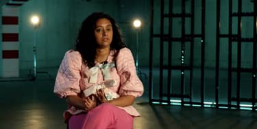 Klik hier om De nachtzoen van 14 november te bekijken.