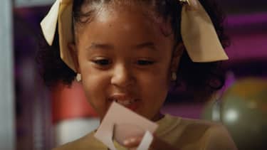 Klik hier om De cadeaufabriek van 23 november te bekijken.