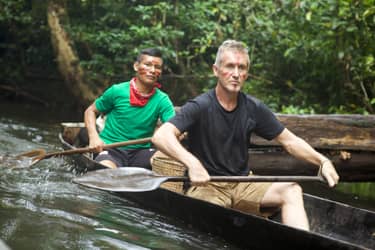 Klik hier om Tribe with Bruce Parry van 21 november te bekijken.