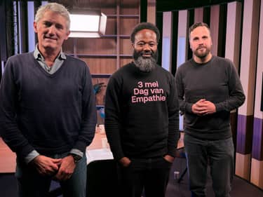 Klik hier om De ongelooflijke podcast van 1 december te bekijken.