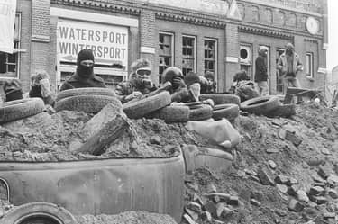 Klik hier om Andere Tijden Kort van 9 december te bekijken.