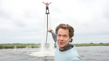 Klik hier om Het klokhuis van 10 april te bekijken.