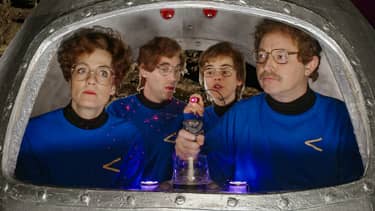 Klik hier om Het klokhuis van 21 april te bekijken.