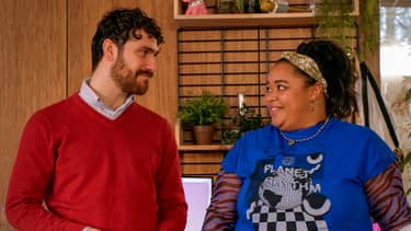 Klik hier om Het klokhuis van 13 april te bekijken.