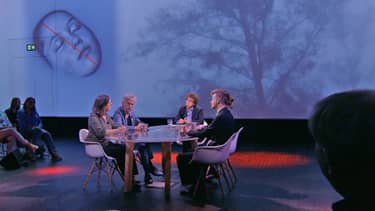 Klik hier om Het Filosofisch Kwintet van 5 juli te bekijken.