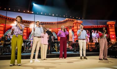 Klik hier om Nederland zingt van 17 oktober te bekijken.